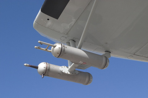 Instrument on C-130 (DI01362)